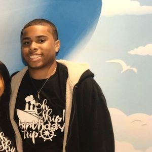 Meet your Posher, Jonathan